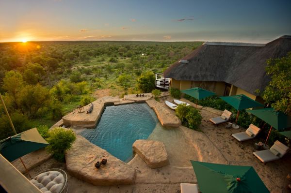 Makumu Private Game Lodge